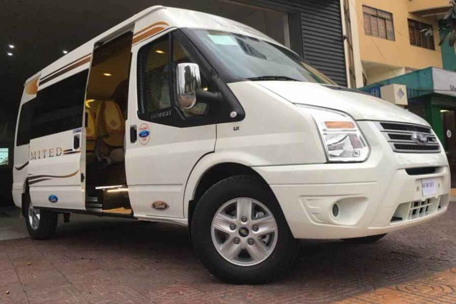 Giá xe Ford Transit 2023 và khuyến mãi mới nhất  Tinxe