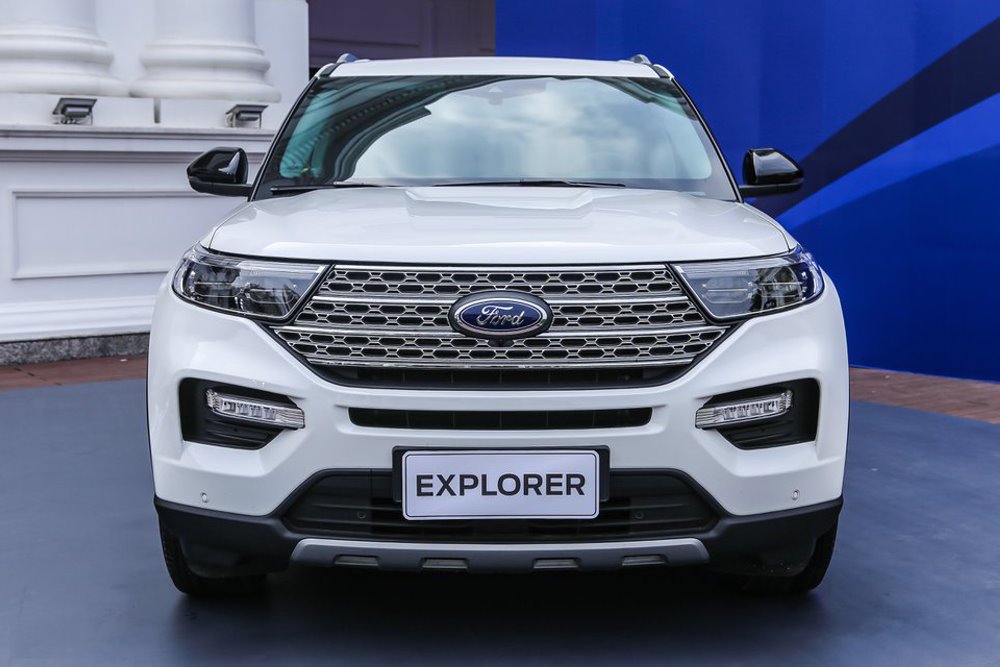 ford-explorer-2022-3.1-5cjPe9LkaX.jpg