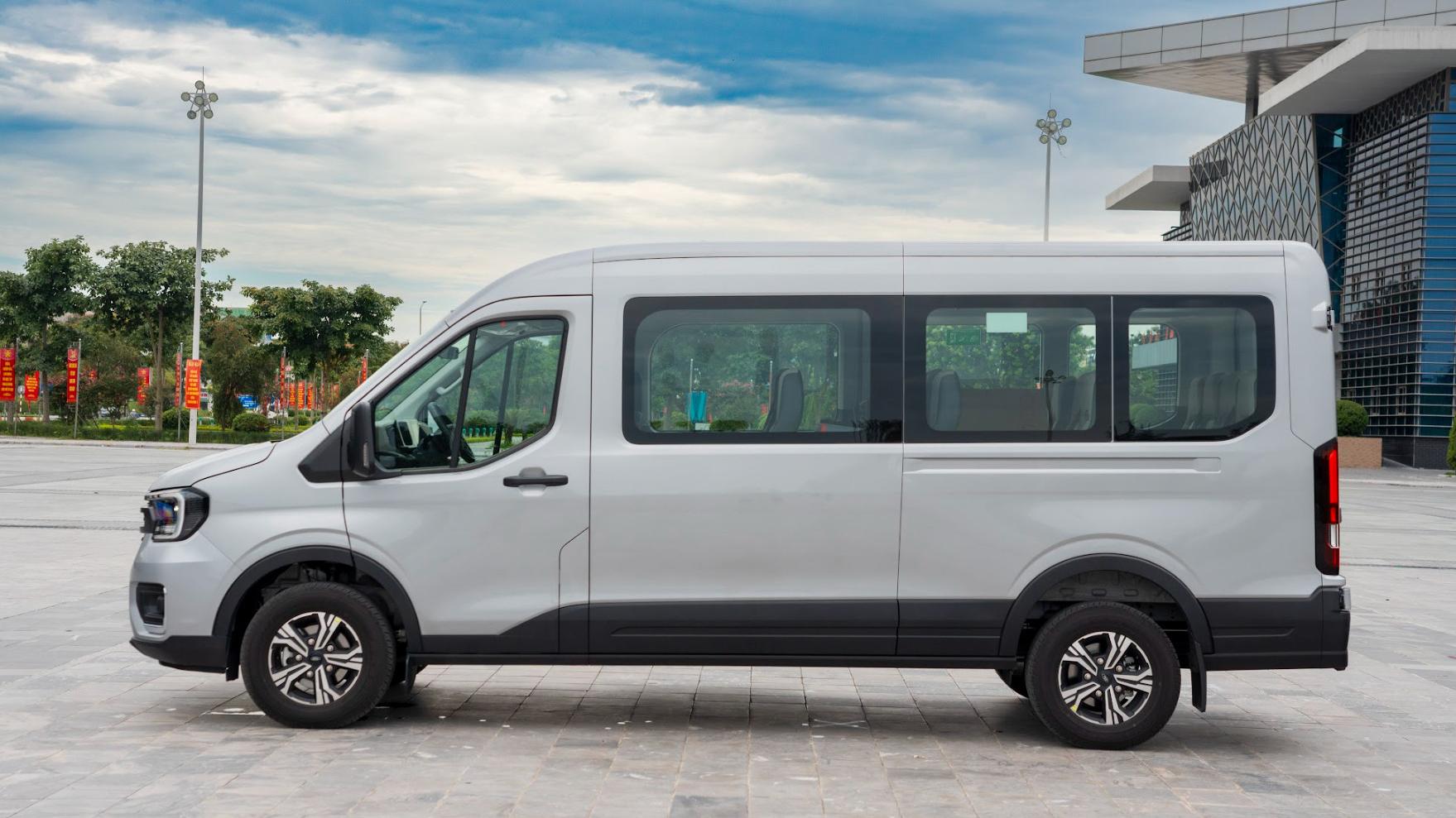 ford transit (9).jpg
