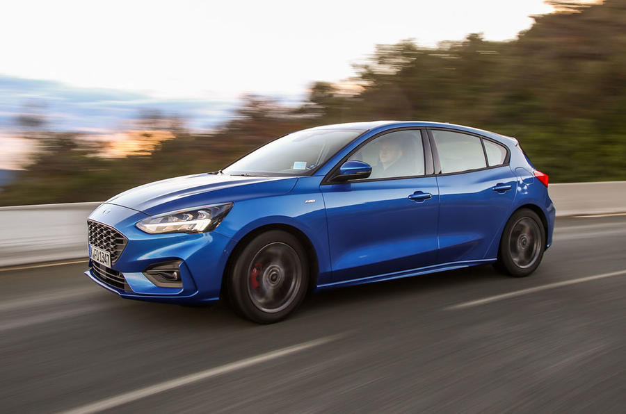 So sánh xe Mazda 3 2018 và Ford Focus 2018 đầy tinh tế